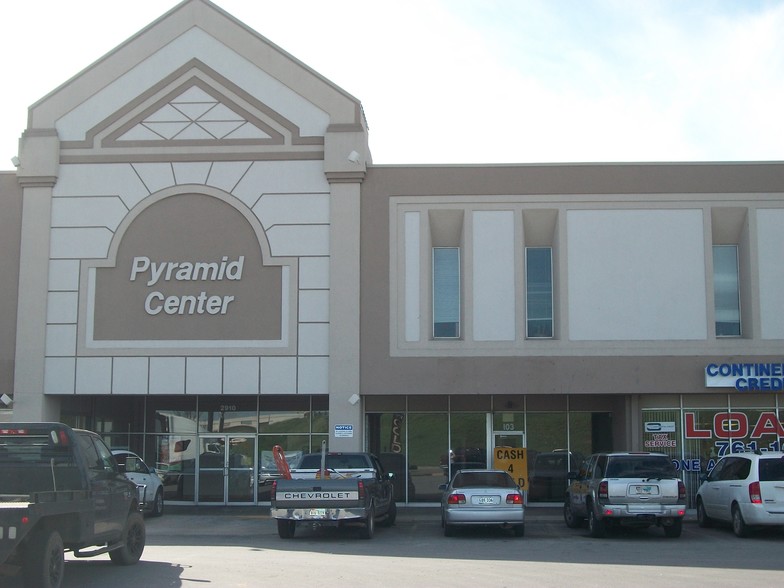 Primary Photo Of 2900-2924 Kemp Blvd, Wichita Falls General Retail For Lease