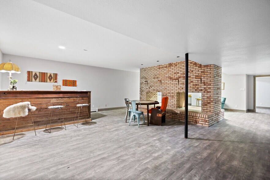 More Photos Of 13231 Dillon St, Brighton Specialty For Sale