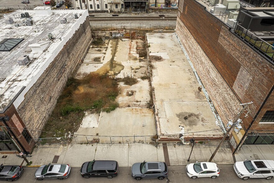 More Photos Of 115 E Jackson Ave, Knoxville Land For Sale