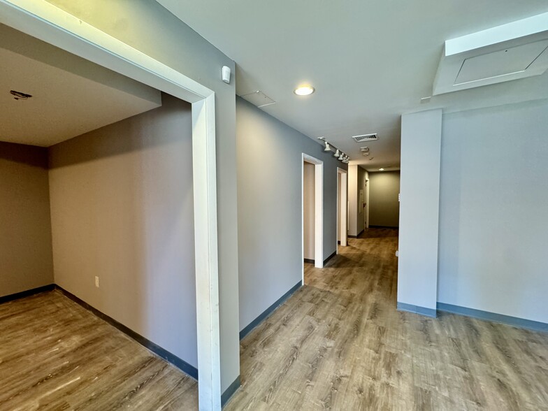 More Photos Of 3575 N Oakland Ave, Shorewood Apartments For Sale