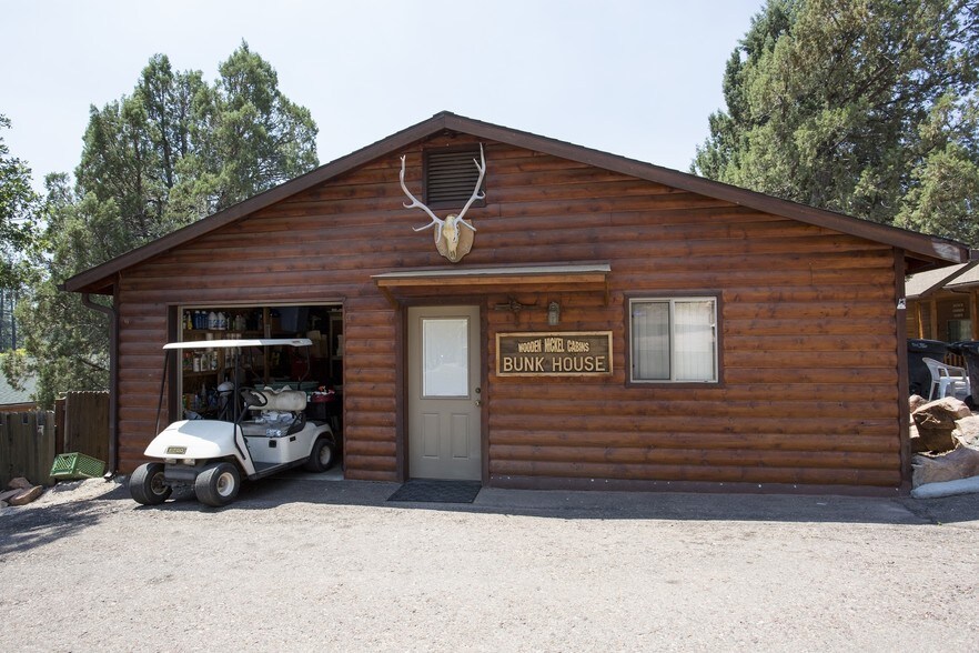 More Photos Of 1022 S Hunter Creek Dr, Payson Hotel For Sale