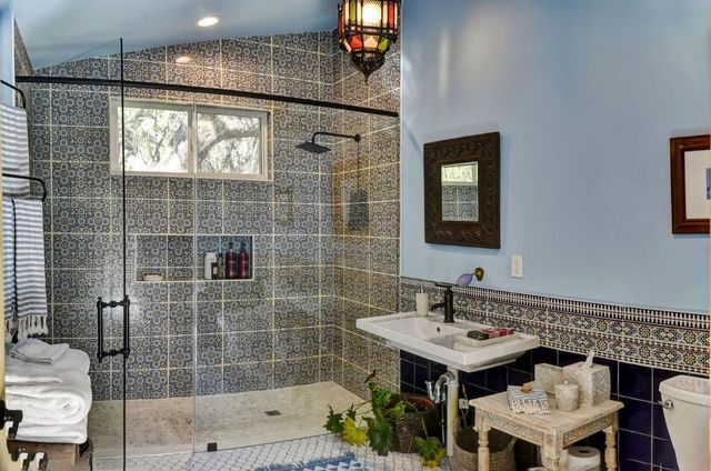 More Photos Of 545 County Road 421, Spicewood Land For Sale