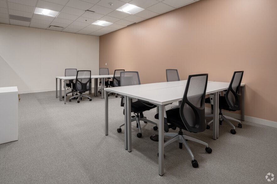 More Photos Of 111 Congress Ave, Austin Office For Lease