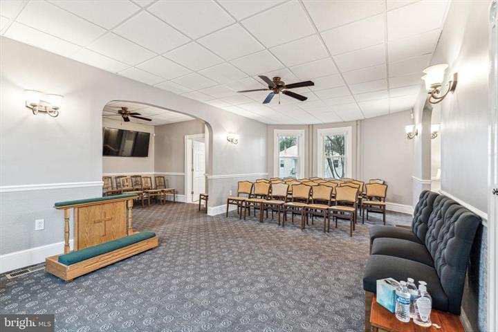More Photos Of 625 Byberry Rd, Philadelphia Funeral Home For Sale