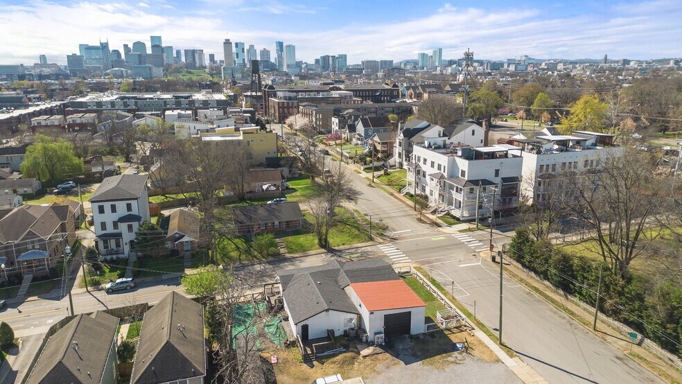 More Photos Of 616 Garfield St, Nashville Convenience Store For Sale