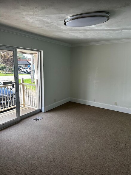 More Photos Of 117 Longwood Dr SE, Huntsville Storefront Retail Office For Lease