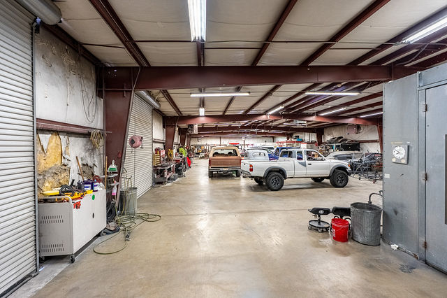 More Photos Of 491 Menlo Ave, Hemet Warehouse For Sale