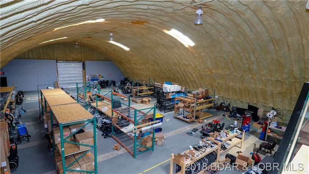 More Photos Of 166 Jackson St, Camdenton Flex For Sale