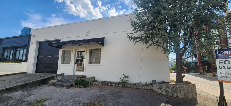 Primary Photo Of 211 McMillin St, Nashville Storefront Retail Office For Sale