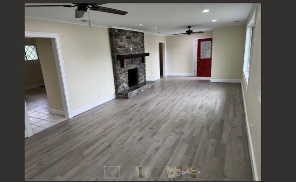 More Photos Of 4909 Boone Trl, Millers Creek Flex For Sale