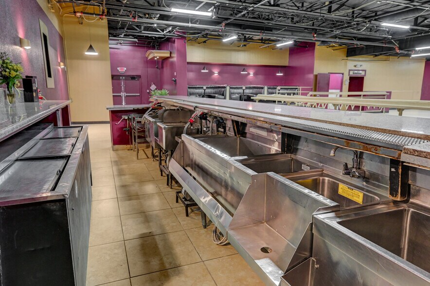 More Photos Of 2100 Fremont St, Las Vegas Restaurant For Lease