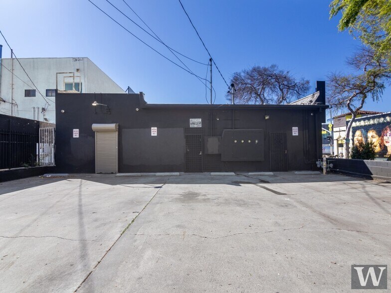 More Photos Of 7625-7629 Melrose Ave, Los Angeles Storefront For Lease