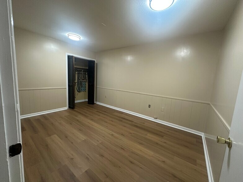 More Photos Of 8676 Goodwood Blvd, Baton Rouge Office For Lease