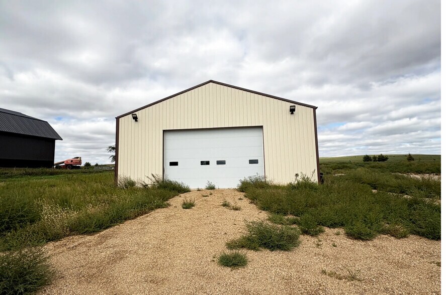 More Photos Of 45275 Hwy 44, Parker Land For Sale