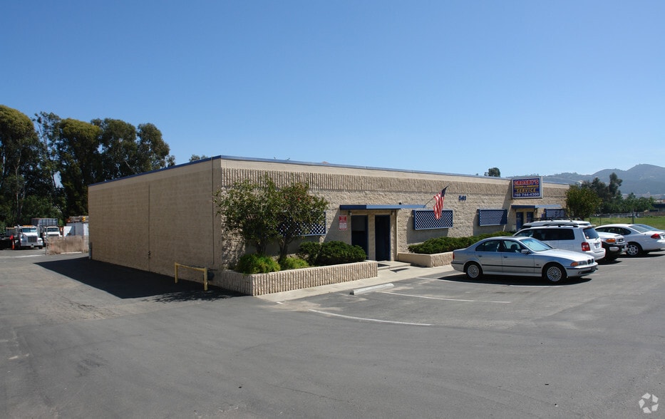 More Photos Of 585 N Twin Oaks Valley Rd, San Marcos Unknown For Lease