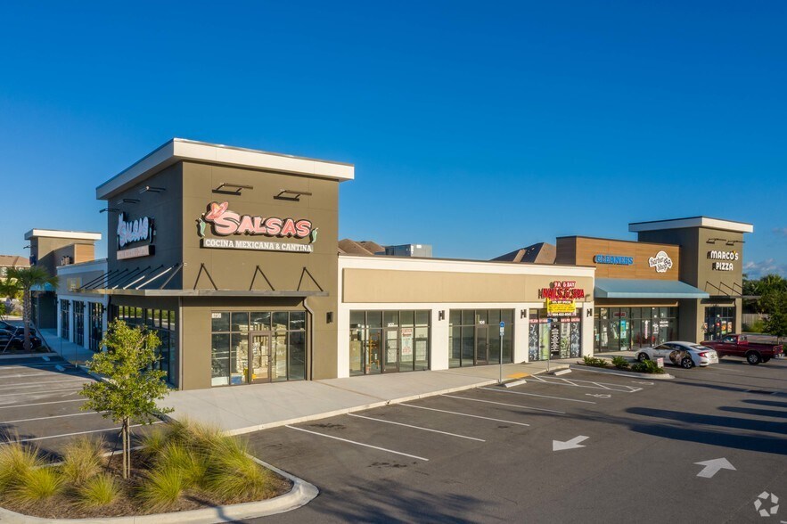 More Photos Of 8738 Baymeadows Rd, Jacksonville Freestanding For Lease