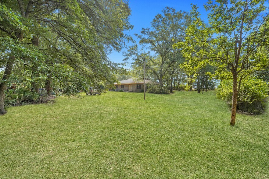 More Photos Of 11659 US Highway 280, Ellabell Land For Sale