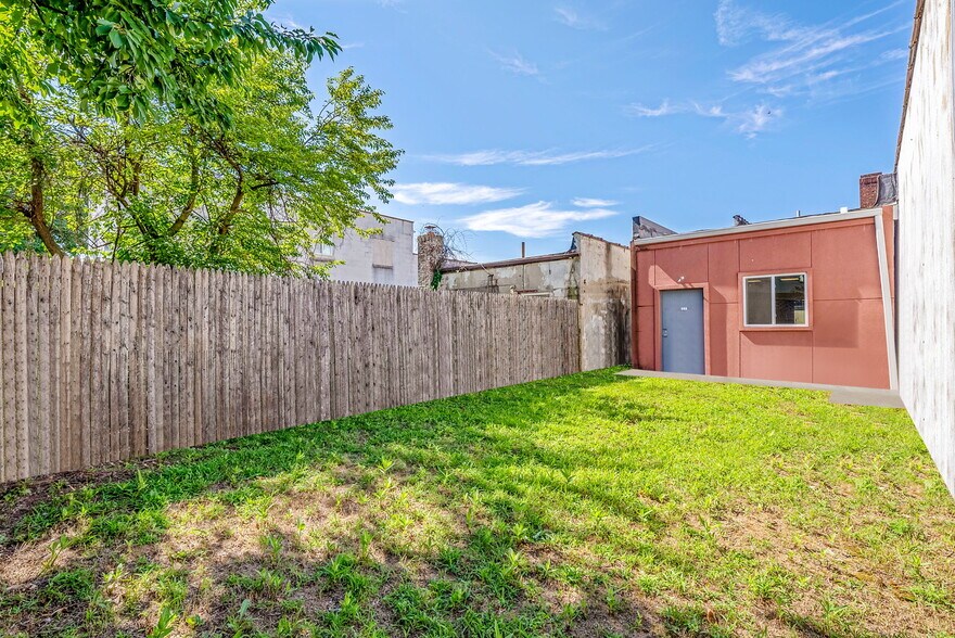 More Photos Of 587 W Merrick Rd, Valley Stream General Retail For Sale