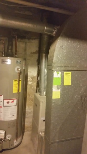 More Photos Of 204 Manitowoc St, Menasha Restaurant For Sale