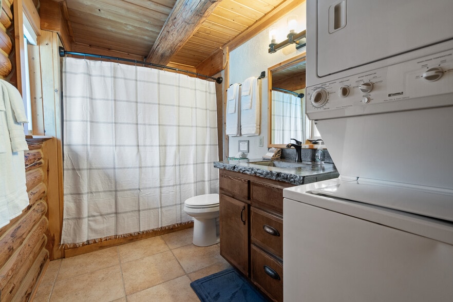 More Photos Of 1845 Hodgson Rd, Whitefish Hotel For Sale