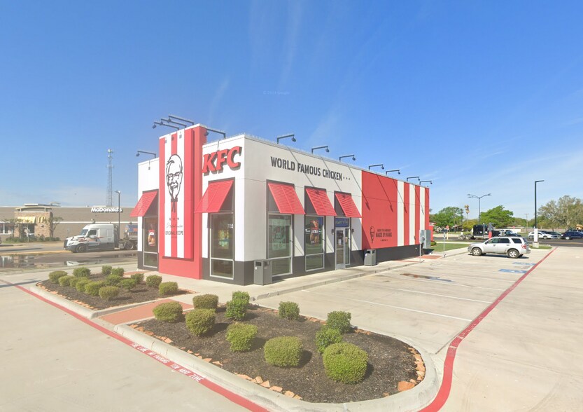 More Photos Of 785 Texas Avenue, Bridge City Fast Food For Sale