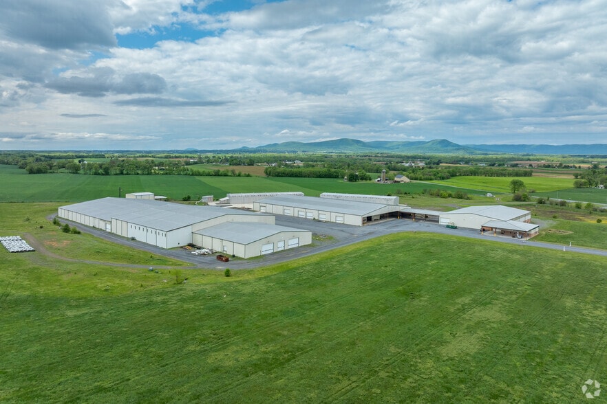 More Photos Of 6100 Buchanan Trl W, Mercersburg Manufacturing For Lease
