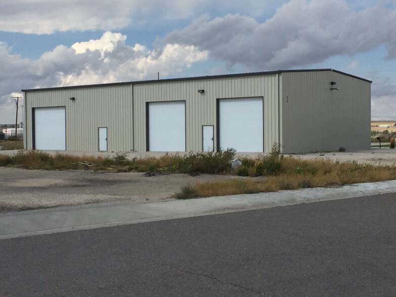 More Photos Of 510 Durango Ct, Casper Warehouse For Lease