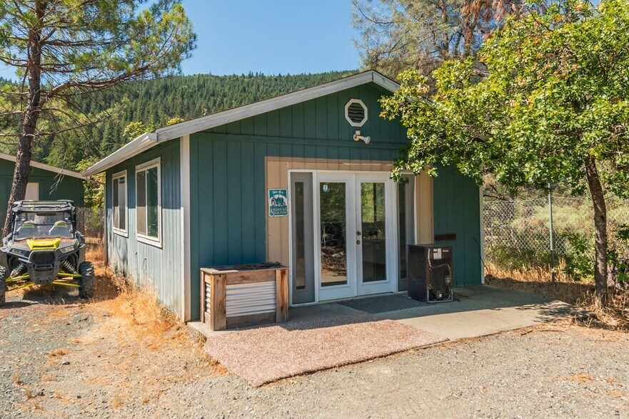 More Photos Of 30661 State Highway 3, Douglas City Auto Repair For Sale