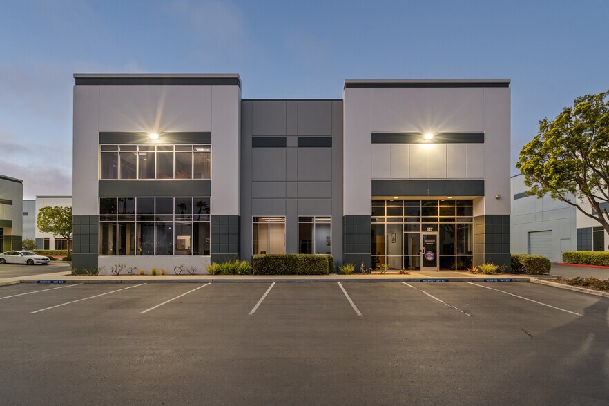 More Photos Of 815 Anchorage Pl, Chula Vista Light Distribution For Lease