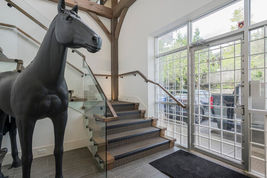 More Photos Of 6039 196 St, Surrey Showroom For Sale