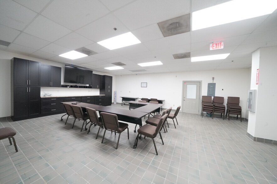 More Photos Of 1426 Skees Rd, West Palm Beach Unknown For Lease