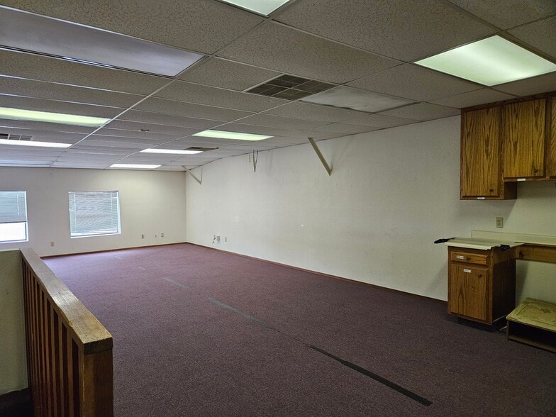 More Photos Of 142 N 9th St, Modesto Office For Lease