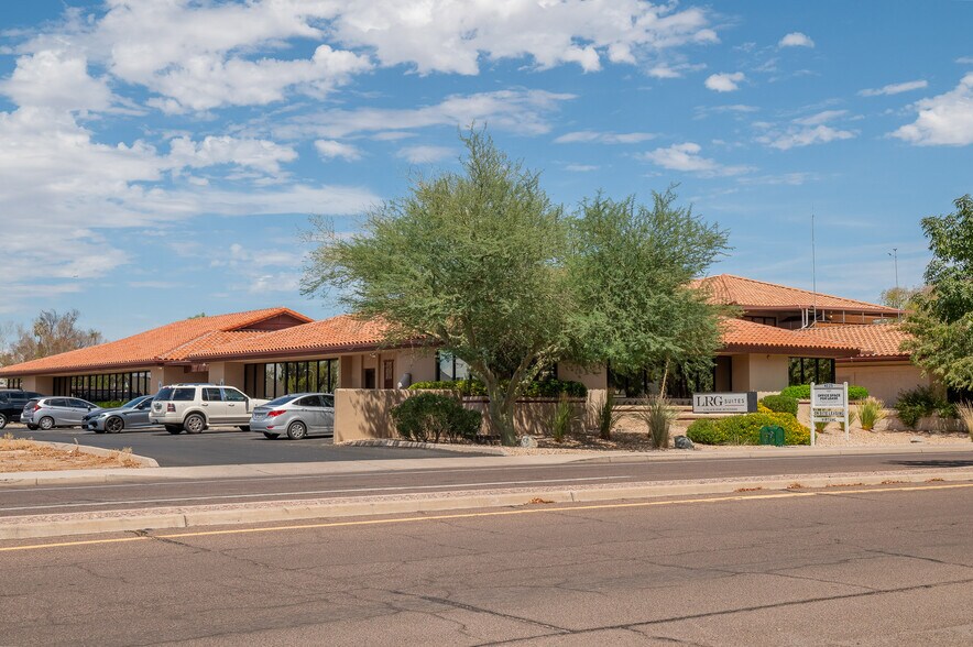 More Photos Of 4625 S Lakeshore Dr, Tempe Office For Lease