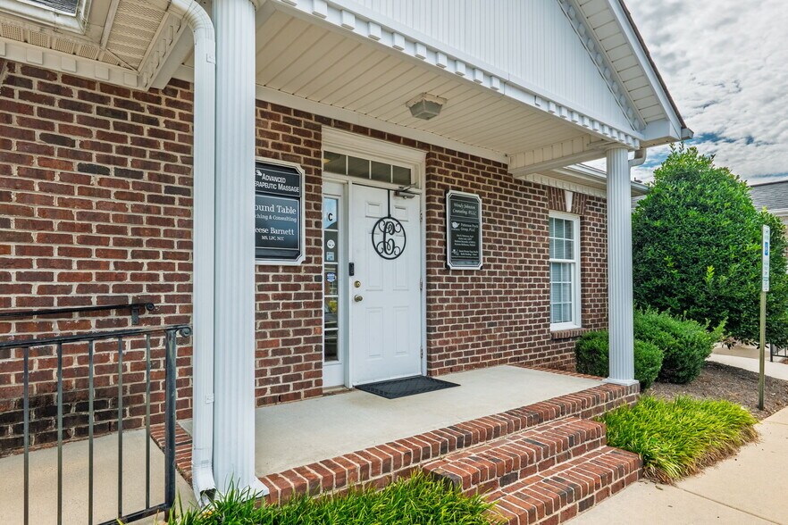 More Photos Of 1554 Union Rd, Gastonia Office For Lease