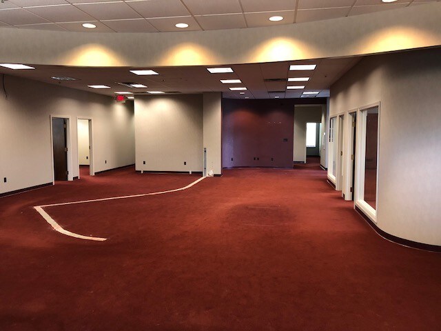 More Photos Of 734 S Atherton St, State College Freestanding For Lease