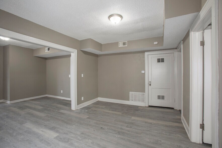 More Photos Of 3214-3220 Saint John Ave, Kansas City Apartments For Sale
