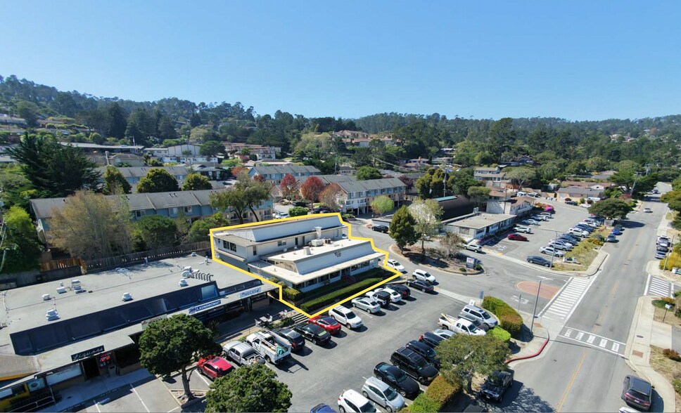 Primary Photo Of 31 Soledad Dr, Monterey Medical For Sale