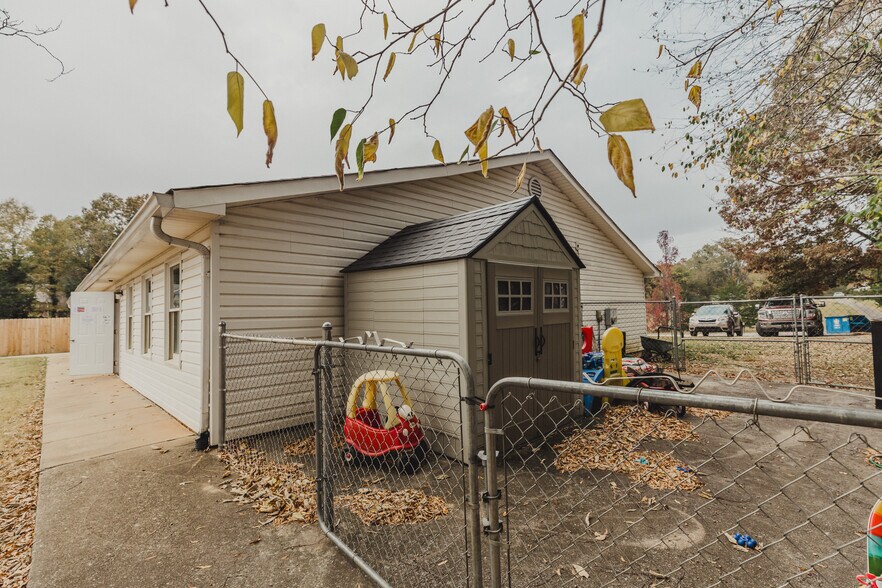 More Photos Of 62 Wax Rd, Silver Creek Daycare Center For Sale