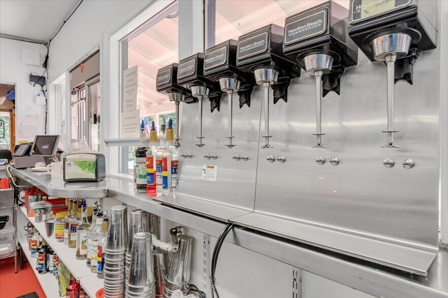 More Photos Of 22652 Parrotts Ferry Rd, Columbia Restaurant For Sale