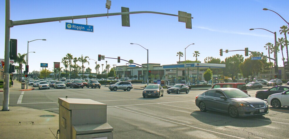 More Photos Of 2325 S Atlantic Blvd, Monterey Park Unknown For Lease