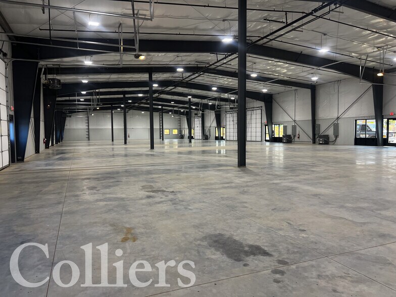 More Photos Of 4160 Lanark St, Meridian Warehouse For Lease