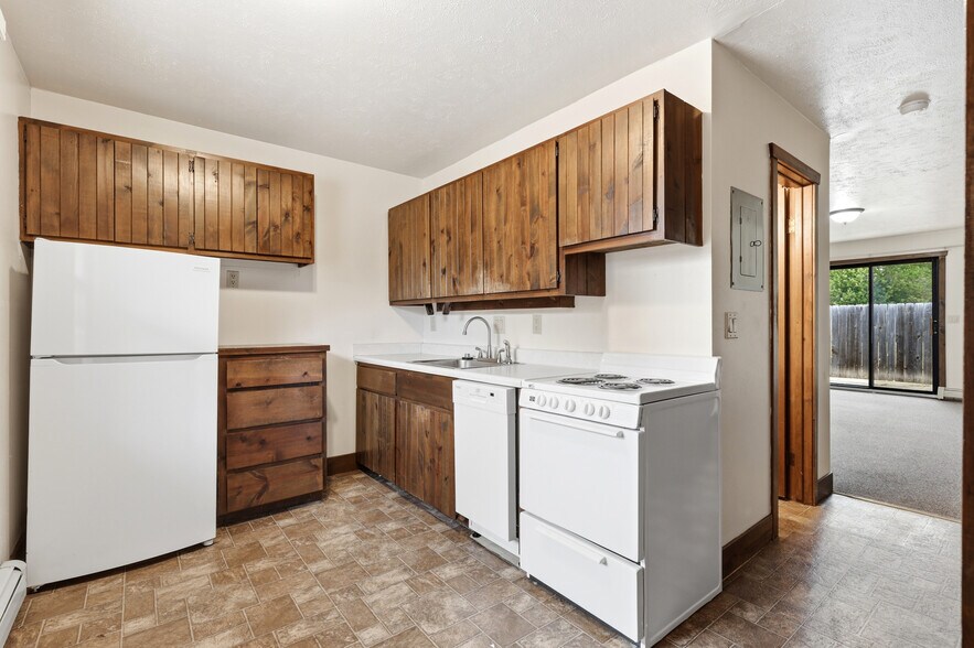 More Photos Of 3313 Leland Ln, Rapid City Multifamily For Sale