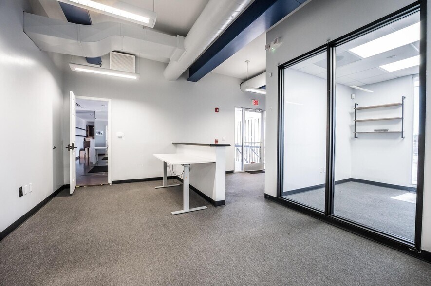 More Photos Of 714 S 4th St, Las Vegas Medical For Sale