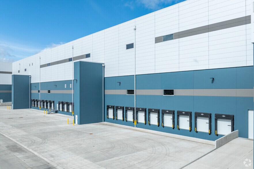 More Photos Of 44 S Nevada St, Seattle Warehouse For Lease