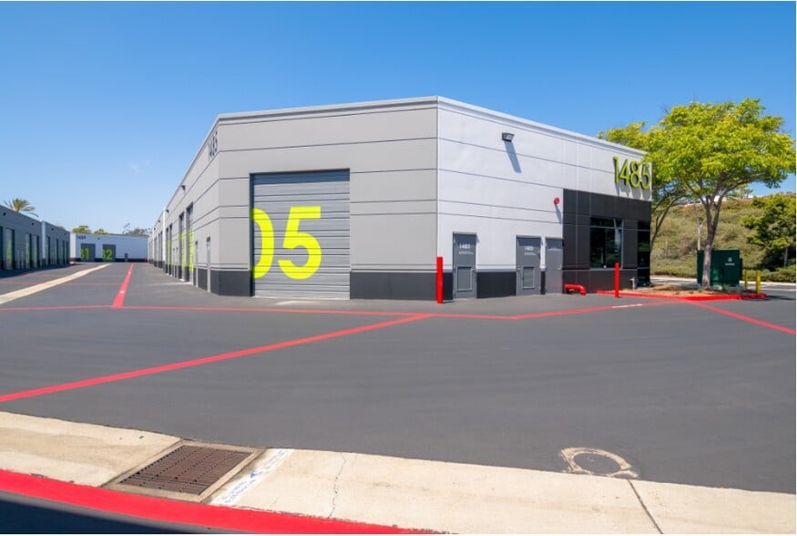 More Photos Of 1485 Poinsettia Ave, Vista Manufacturing For Lease