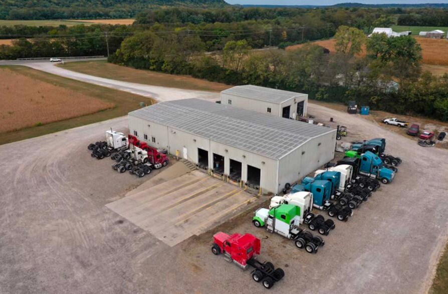 More Photos Of 6720 Kilby Rd, Harrison Industrial For Lease