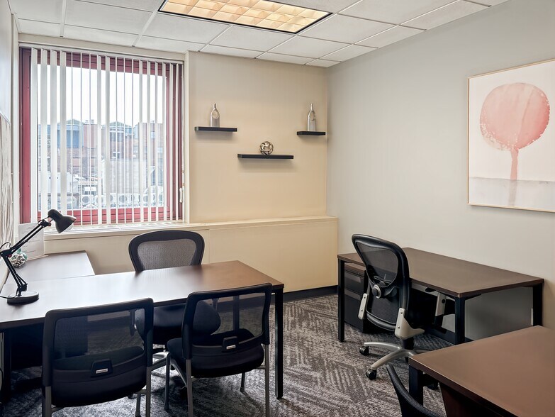 More Photos Of 10 Dorrance St, Providence Coworking Space