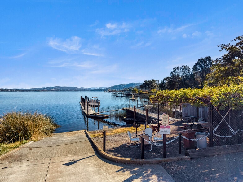 More Photos Of 11270 Konocti Vista Dr, Lower Lake Manufactured Housing Mobile Home Park For Sale