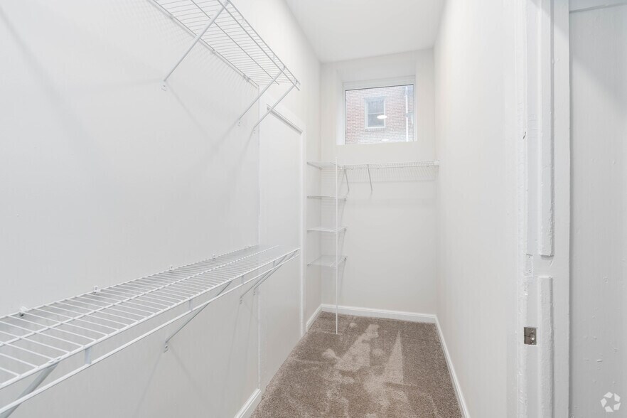 More Photos Of 1 S Wolfe St, Baltimore Apartments For Sale