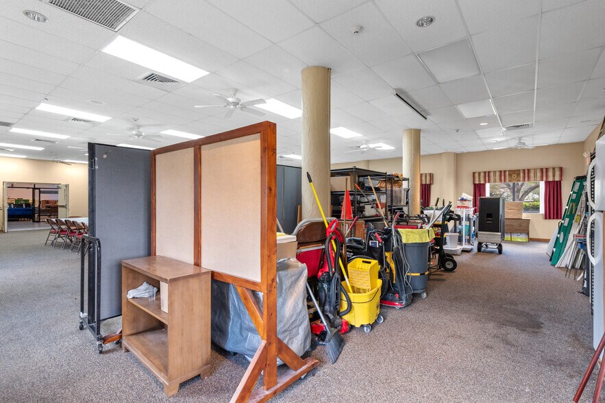 More Photos Of 7875 W McNab Rd, Tamarac Religious Facility For Sale